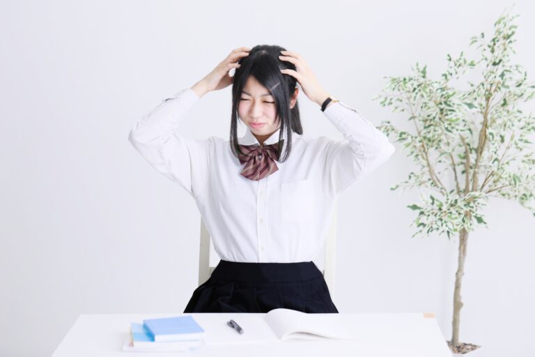 学校課題が多すぎる高校生へ｜夏休みに復習時間を確保する方法