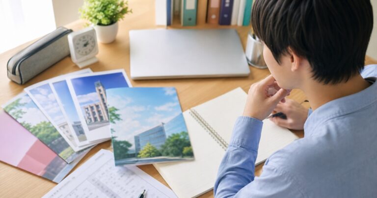 高2の夏休み後半から大学受験を意識するなら、まず何を決めるべきかのアイキャッチ画像